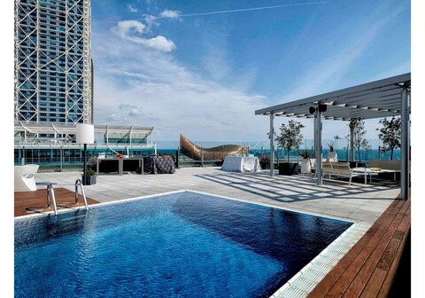 Sofitel Barcelona Skipper