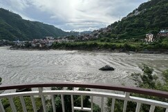 Dhruv Hotel, Mandi Dhruv Hotel, Mandi