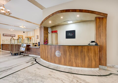 Collection O Taj Empire