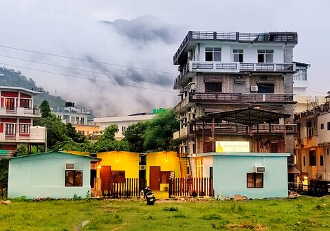 LandLopers Hostel Rishikesh
