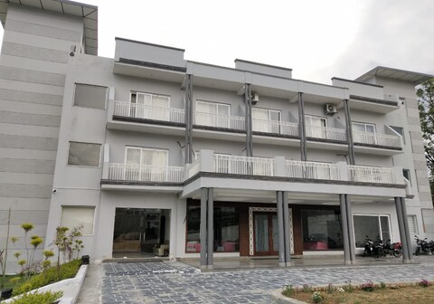 The Grand Kartikeye Hotel