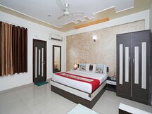 OYO 11005 Hotel Shanti Palace, Agra OYO 11005 Hotel Shanti Palace, Agra
