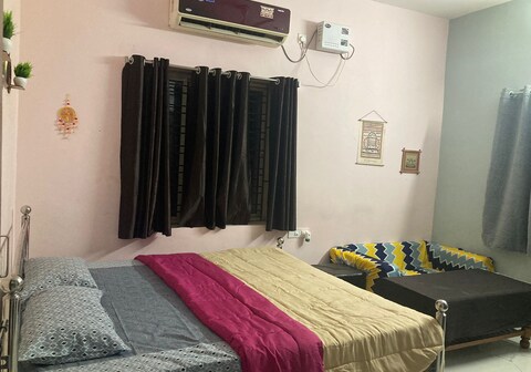 GOODLYFE HOSTEL & HOMES