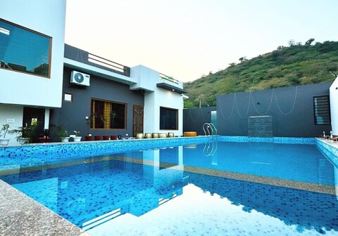 TheCloud9 Pool Villa