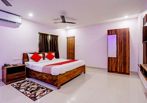 Hotel O Tezos Palace