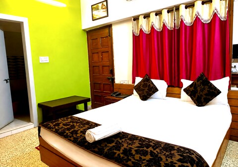 Hotel Aditya Palace