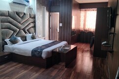 KMG Hotel, Zirakpur KMG Hotel, Zirakpur
