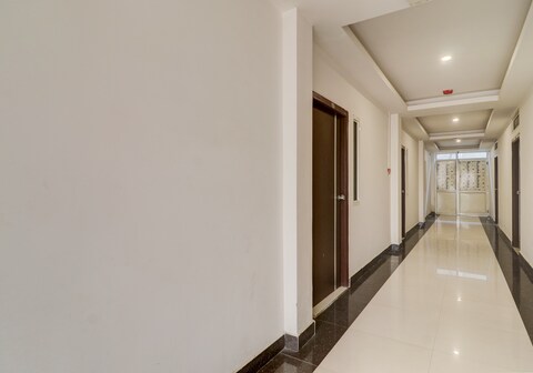 Hotel O Mr Dwell Hotel