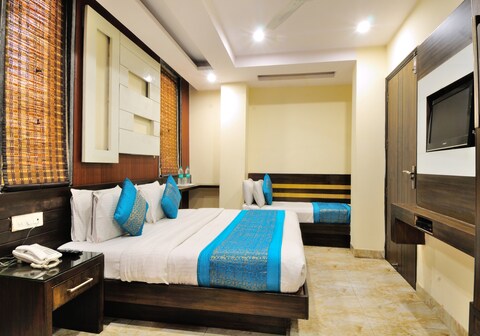 Hotel Gold Star Inn @ Paharganj