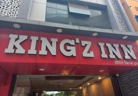 HOTEL KINGZ INN