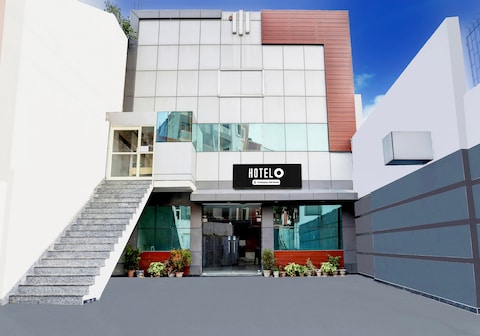 Super Hotel O Rohini Sector 20 MAIT Formerly Maharaja Grand