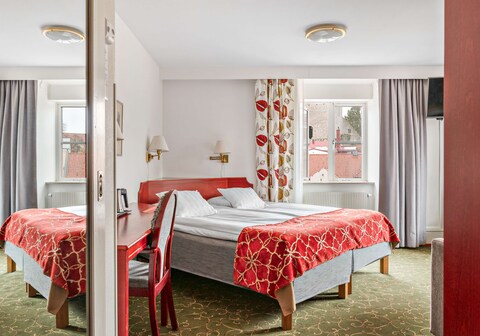 Best Western Strand Hotel