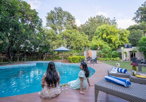 StayVista at Sequoia @ Estate 10 By Tarika