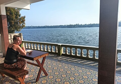 Sagar Beach Villa Cherai