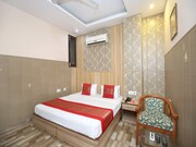 OYO 3025 Hotel Amaze, Chandigarh OYO 3025 Hotel Amaze, Chandigarh