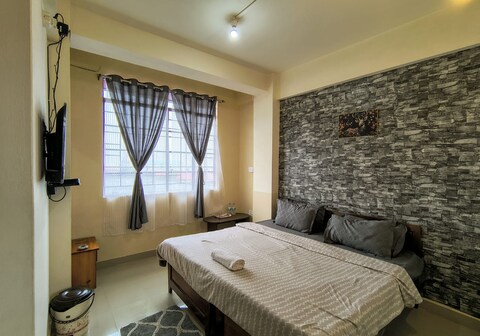 Mid Town Inn