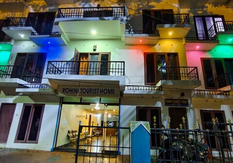 Rohini Tourist Home
