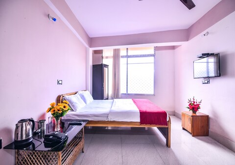 Hotel Aashiyana