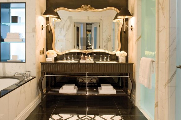 Four Seasons Hotel Baku