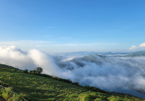 GEE Resorts and Heights