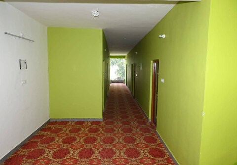 Hotel O The Glide Inn Hotel & Restaurant