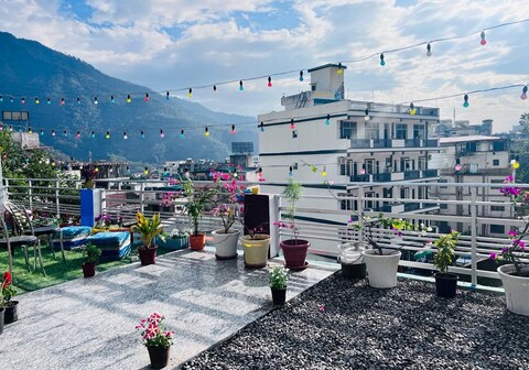 Namaste Hostel and Cafe