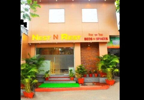 Hotel Nest N Rest