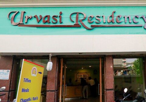 Hotel Urvasi Residency