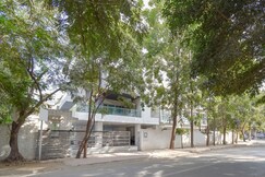 MH12 Services Luxury Room Kalyani Nagar, Pune MH12 Services Luxury Room Kalyani Nagar, Pune