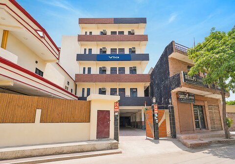 Via Balram - Metro Station Sector 34 Noida