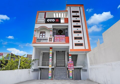 SPOT ON S S HOTEL & RESTAURANT