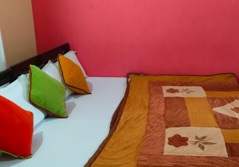 Hotel Shree Dev Narayan