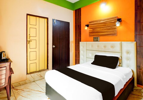 Hotel O SAS ROYAL GALAXY