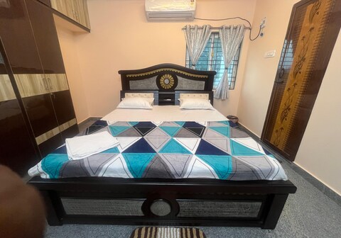 Prasanth Family Stay