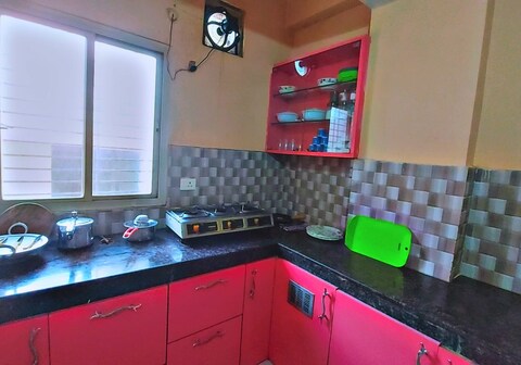 Saket Bliss | Entire 3BHK Near Ghats and Temples