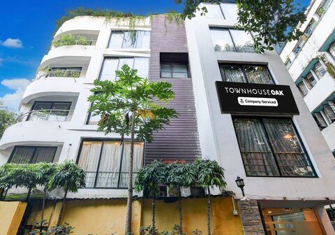Super Townhouse Oak Ballygunge Formerly Hotel Lovelock