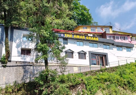 HOTEL THE AMAR GRAND
