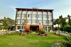 HOTEL NESTWAY (REFINERY ROAD), Panipat HOTEL NESTWAY (REFINERY ROAD), Panipat