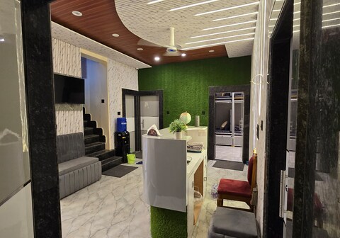 Kashi Vishram Palace