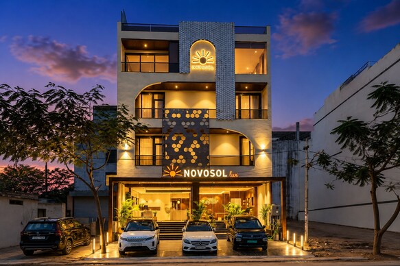 Novosol Lux- A Premium Hotel Near Airport