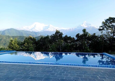 Himalayan Deurali Resort