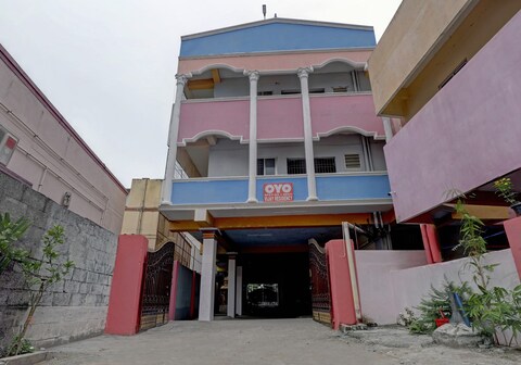 Collection O Velachery Railway Junction Formerly Vijay Guest House