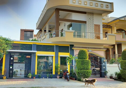 THE Hidden Leaf Homestay