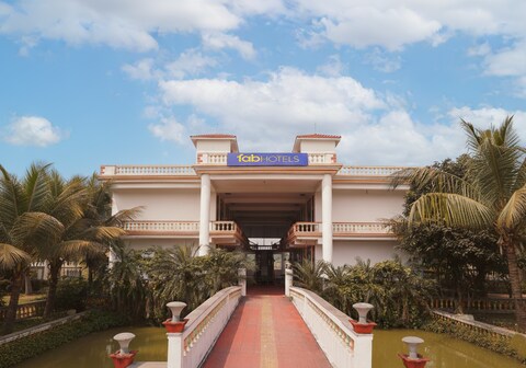 FabHotel Prime Indeedcare Resort Bakkhali - 500m from Bakkhali Sea Beach