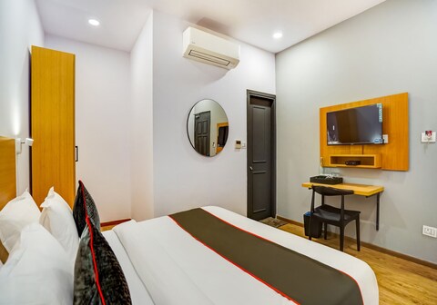 Super Townhouse Sector 19 Fun Republic Mall Indiranagar