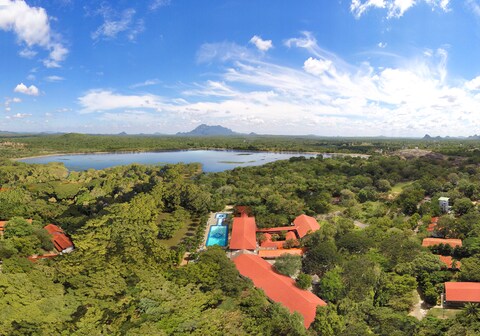 Cinnamon Lodge Habarana