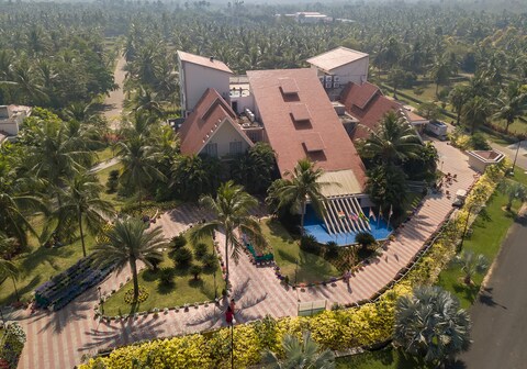 SUNRAY VILLAGE RESORT