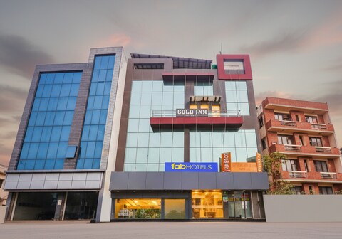 FabHotel Gold Inn Janakpuri