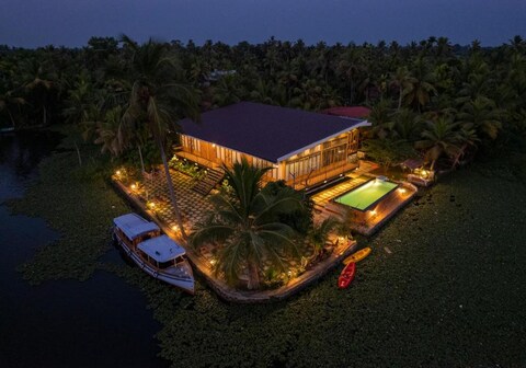 Kyna Backwaters