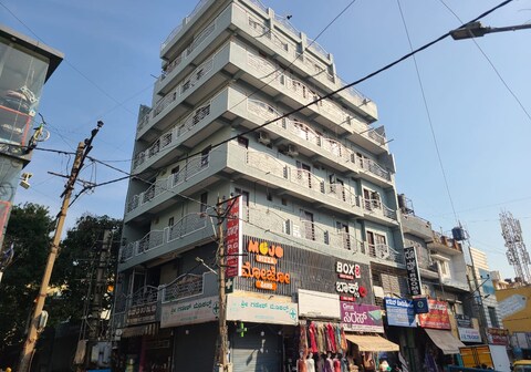 Nest in pg and lodge